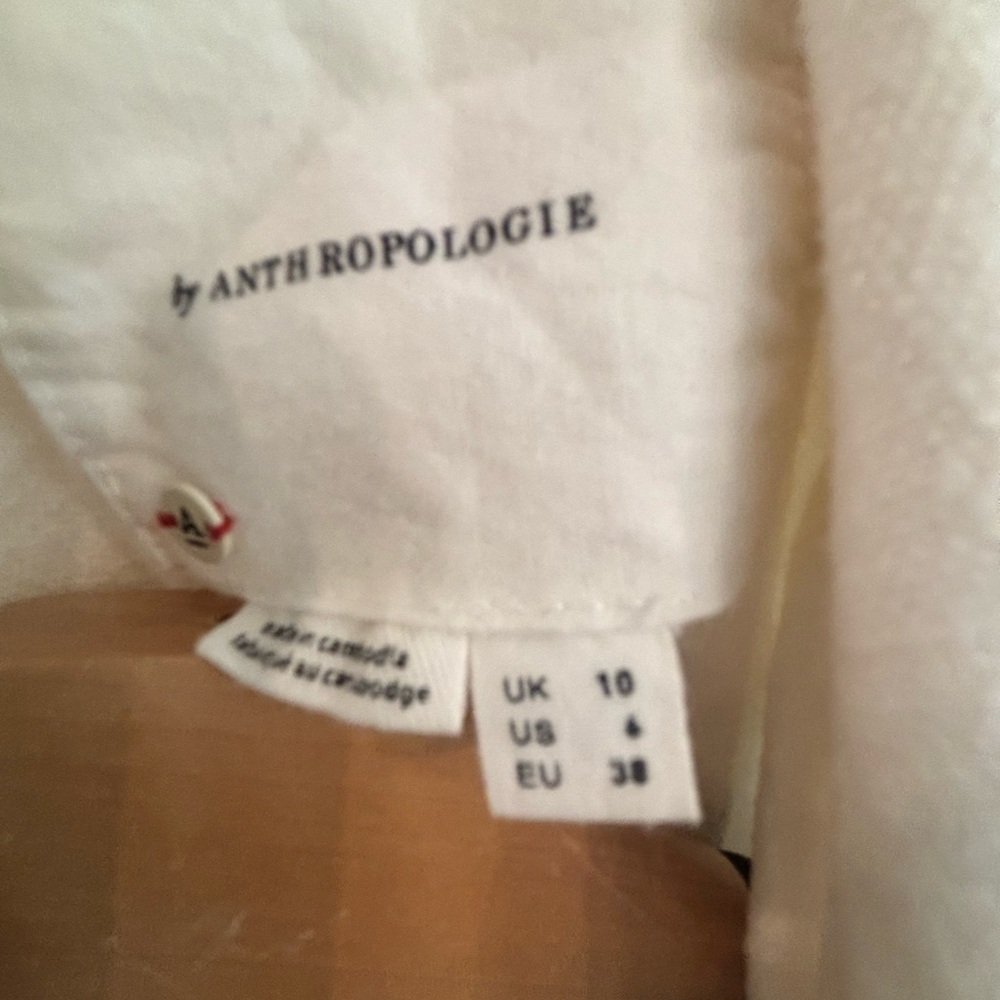 Linen Tulip Blazer by Anthropologie – Lightweight Linen Viscose Layer, Size 6 - Picture 8 of 14